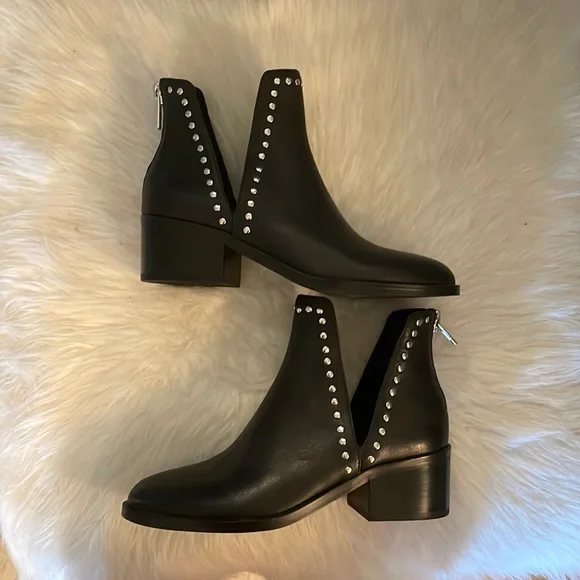 Black studded hot sale booties steve madden